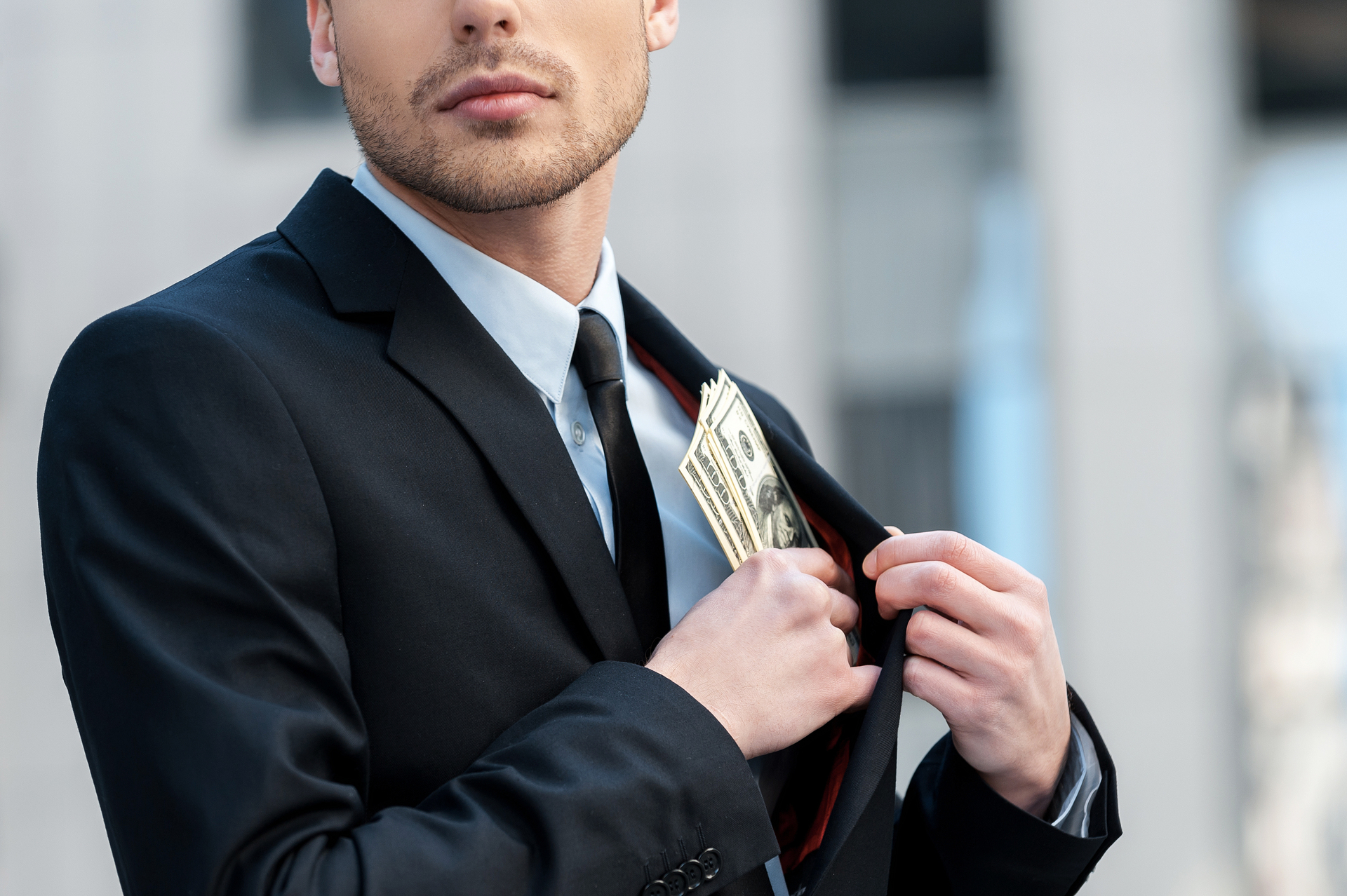 White-Collar Crime Defense Lawyer: Safeguarding Your Reputation and Rights