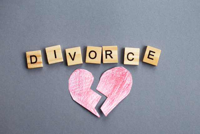 Your Trusted Divorce Lawyer in Pune – Trident Legal Services