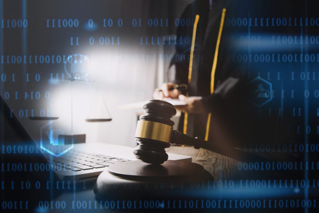 Expert Cyber Law Lawyer in Pune – Safeguarding Your Digital World